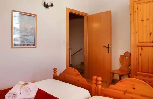 Nendaz House | Vacation home Tchoueilles 10 in Veysonnaz - 9 persons, 5 bedrooms