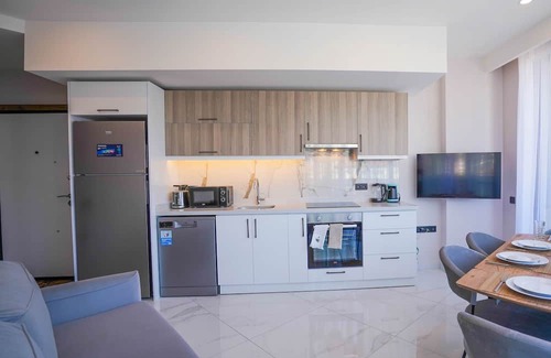Kepez Apartment | Brand new apartment in premium residential complex. 400m from Kleopatra beach!