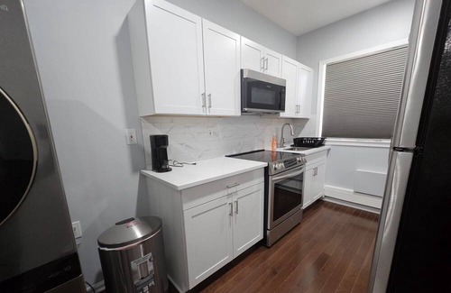 Hempstead House | Grandiosely Pleasant Suite