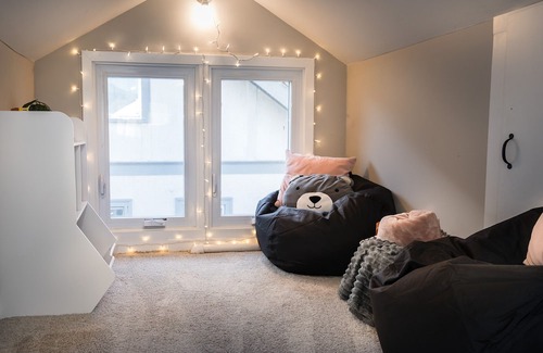 Northrop House | Nokomis Nirvana: Delightful 4BR Gem in MPLS