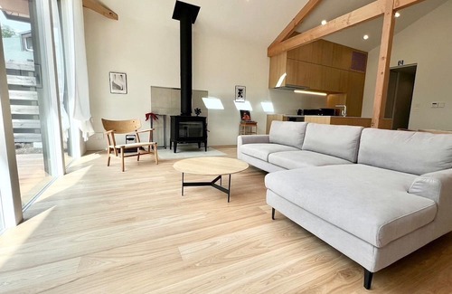 Kitasaku-gun House | Karuizawa House Villa 1story building / Kitasaku-gun Nagano
