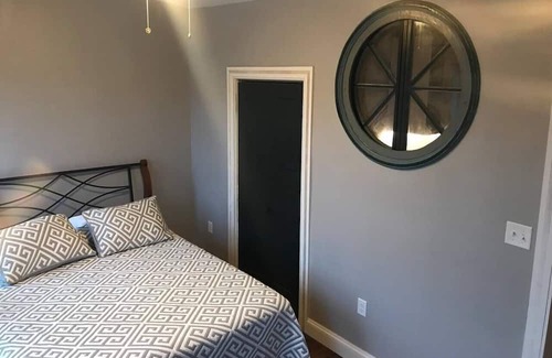 Downtown Baltimore Apartment | Butchers Hotel- Penthouse Suite- Roof top Skyline!