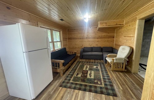 Moe Cabin | Tall Timbers Lodge