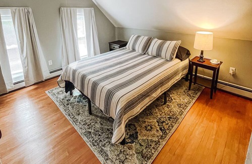 Bradford House | Ski, Snowmobile, and Enjoy the Outdoors in Bradford