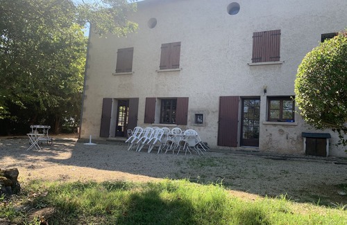 Taluyers House | Grande Maison Familiale 18kms de Lyon ,cheminée ,piscine Grand Parc