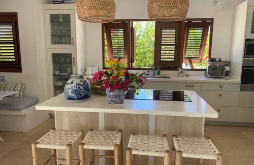 South Hill Villa | Beautiful Oceanfront Villa with Pool - Views of St. Marten