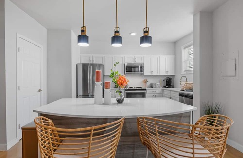 Virginia Beach Apartment | The Mayflower - Luxury Beachside Penthouse #1603