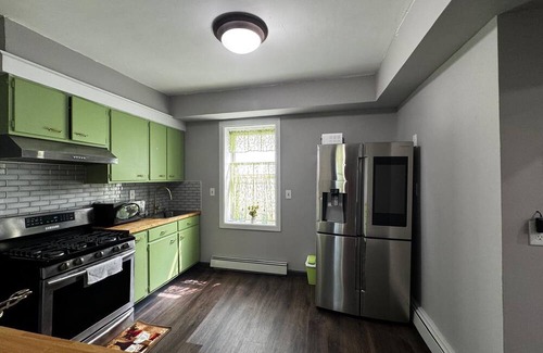 Northwest Yonkers Apartment | Apartment A - Next to Hiking Trail - Front Entrance