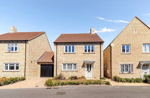 Long Hanborough House | Combe House, 6 Mins Blenheim Palace, 5 Mins Estelle manor, 15 Mins centre Oxford