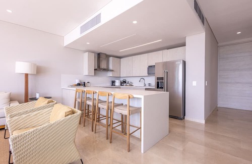 Porto Nao Apartment | Best Caribbean Sea Views: 3BR Penthouse F1