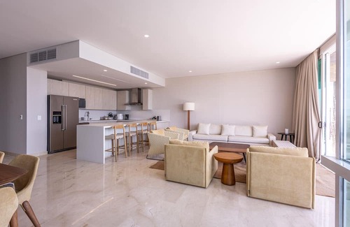 Porto Nao Apartment | Stunning Sea Views from 3BR Penthouse F3