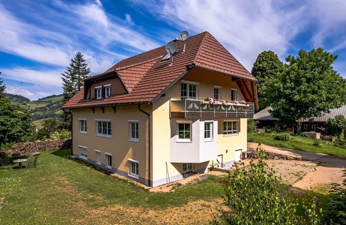 Wieden Apartment | Vacation apartment/apartment for 6 guests with 75m² in Wieden (297269)