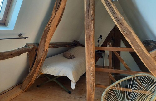 Angiens Bed & Breakfast | Duplex "Le clos de Silleron" 2 km from the sea. Continental breakfast included