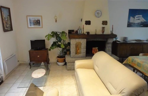 Beauvoir House | Pleasant house near mont saint Michel 50170