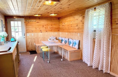 Jordanville Cabin | This cabin is a 1 bedroom(s), 50 bathrooms, located in Mohawk, NY.