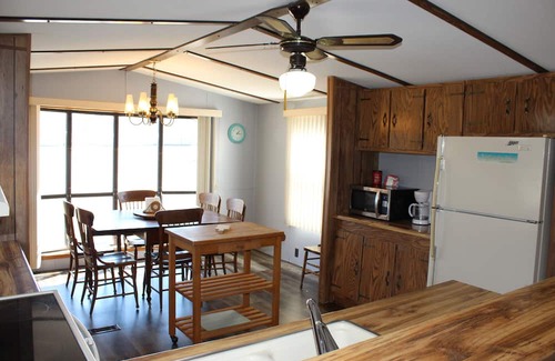 Harpers Ferry House | 3-bedroom building in enchanting Harpers Ferry with AC