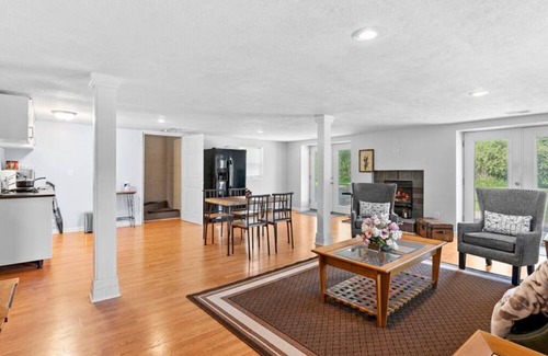 Lansing House | Serene Home on Grand River