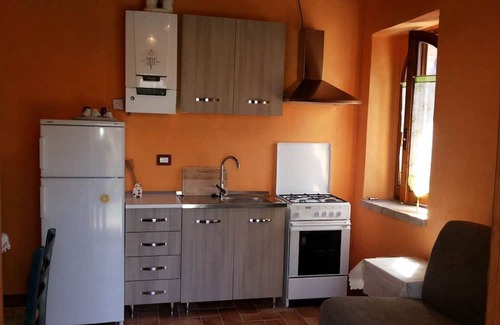 Uncinano Bed & Breakfast | DEPENDANCE ON THE GARDEN