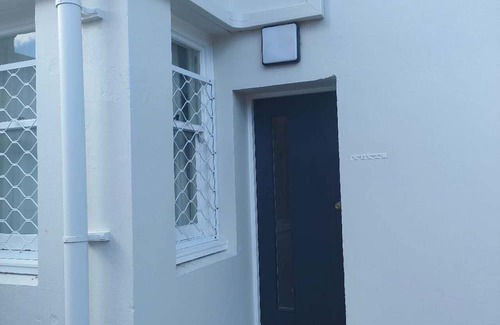 Parnell Apartment | 4 double and 2 sofa beds in 1 bedroom apartment