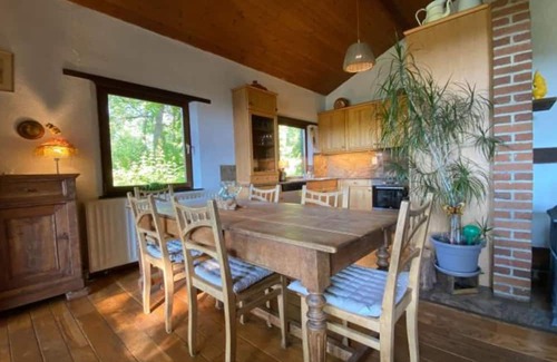 Marcouray House | Attractive house surrounded by nature