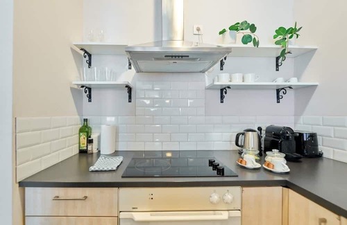 Lower Town Apartment | Grand Place Central Gem 4