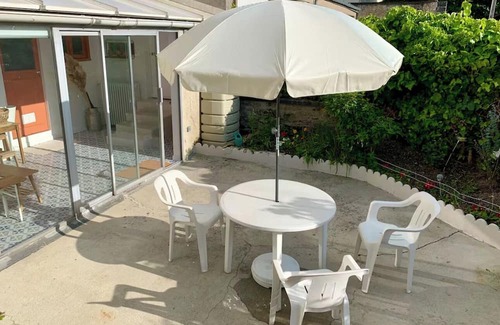 Le Marais House | "Chez Mami" 3 star house 8 pers quiet City and train station on foot