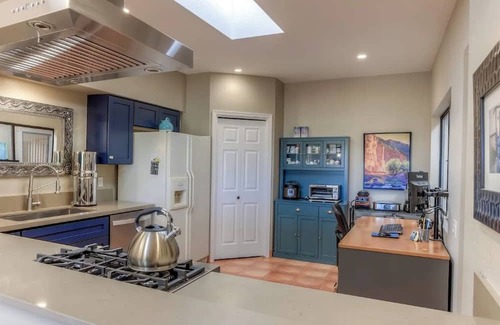 Canoa Hills Townhomes House | Quiet & Calm Townhouse - Perfect Snowbird Getaway