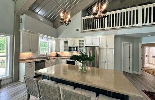 Statesboro House | Brand New Game Day Listing! GATA Getaway! 2 bed, 2 bath, 15 min from Stadium.