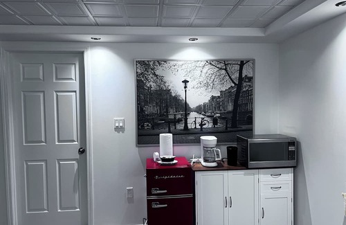 Winnipeg House | Golden Eagle