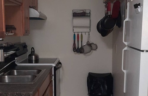 Loveland Apartment | Soothing apartment with AC in lovely Clermont County