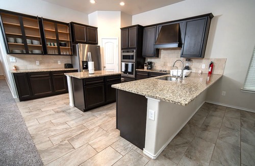 Midland House | Superb 4-bedroom house in Midland