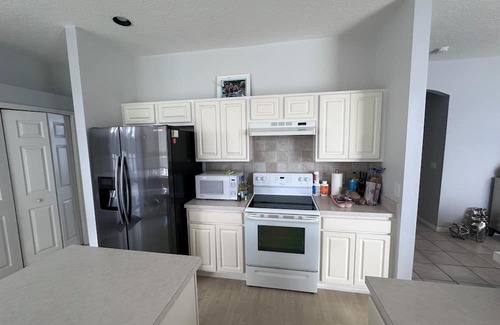 Southchase House | 4-bedroom House, close to Universal, Disney and many Golf Courses