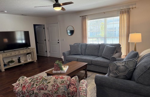 Statesboro House | Cozy Retreat in the Heart of Statesboro