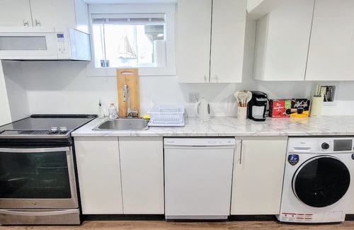 Saint John Apartment | SJ West Travel Apartment