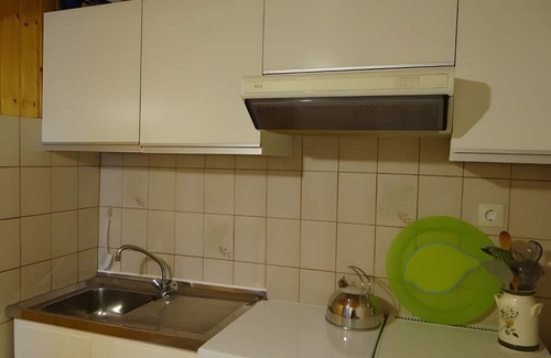 Am Bach Apartment | Holiday Apartment '4, 36sqm' with Shared Garden and Wi-Fi