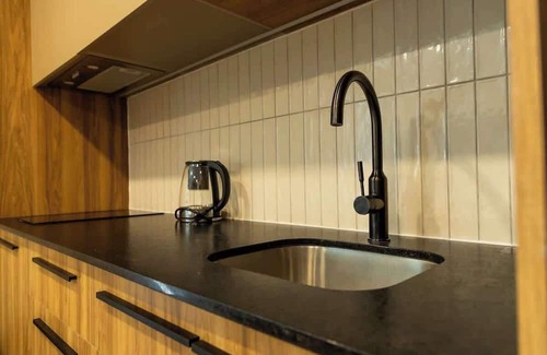 Zona Expo Apartment | Expo Summary: Departa