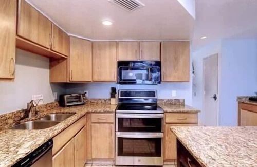 Floridana Beach House | BV Paradise - 3 Units, 1 House