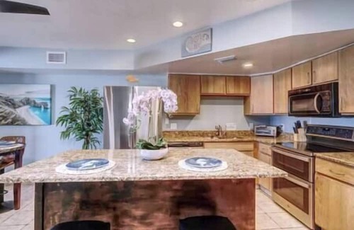 Floridana Beach House | BV Paradise - 3 Units, 1 House