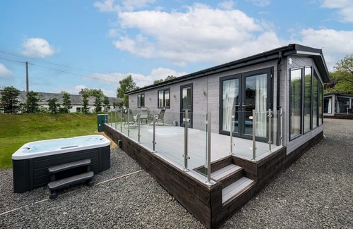 Errol Cottage | Silverwood luxury | Luxury Spa Lodge