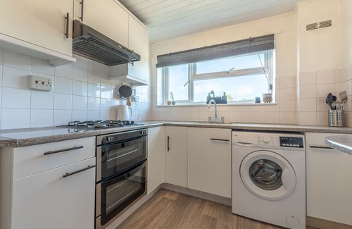 Newcastle-Under-Lyme Apartment | Simple Comforts: 2BR Flat with Free Parking in Newcastle-under-Lyme