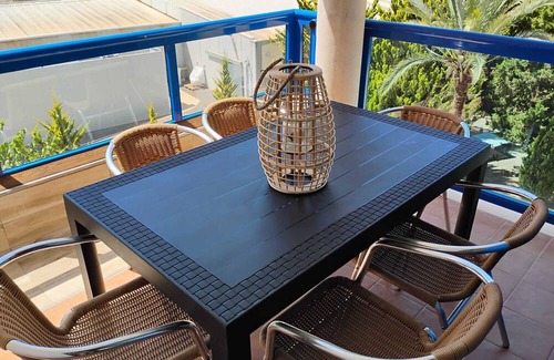 Los Puertos Apartment | Marina Horizon: Your modern seaside retreat