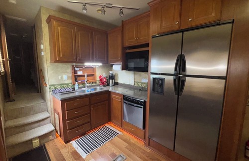 Holly Beach House | Spacious RV with AC in charming Holly Beach