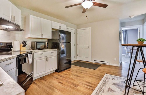 Weston Apartment | Jelinek Hideaway Unit 7