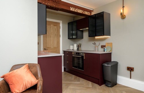 Ferndale Apartment | GuestReady - Relaxing Retreat in Brixton