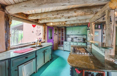 Arroyo Hondo House | Taos Dome Home w/ Hot Tub, Fireplace + Mntn Views!