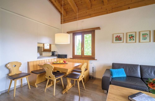 Flims Apartment | Modern 3.5 - room penthouse apartment in Flims village.