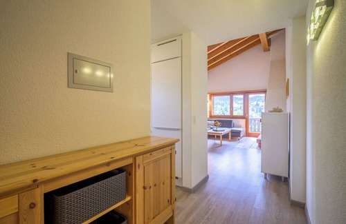 Flims Apartment | Modern 3.5 - room penthouse apartment in Flims village.