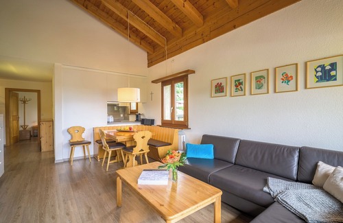 Flims Apartment | Modern 3.5 - room penthouse apartment in Flims village.