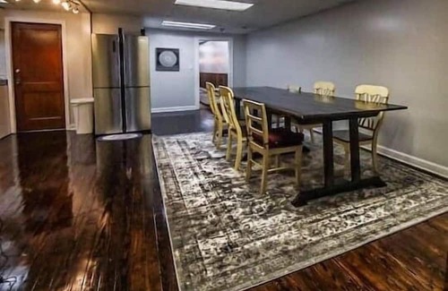 Fourmile Apartment | Luxury Meets History: 5 Star Comfort