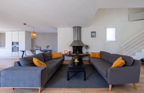 Barriere de Paris Apartment | Lumière Toulousaine - Duplex climatisé